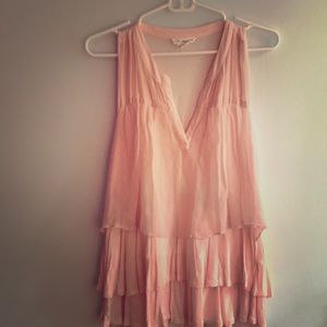 Light pink ruffled tank